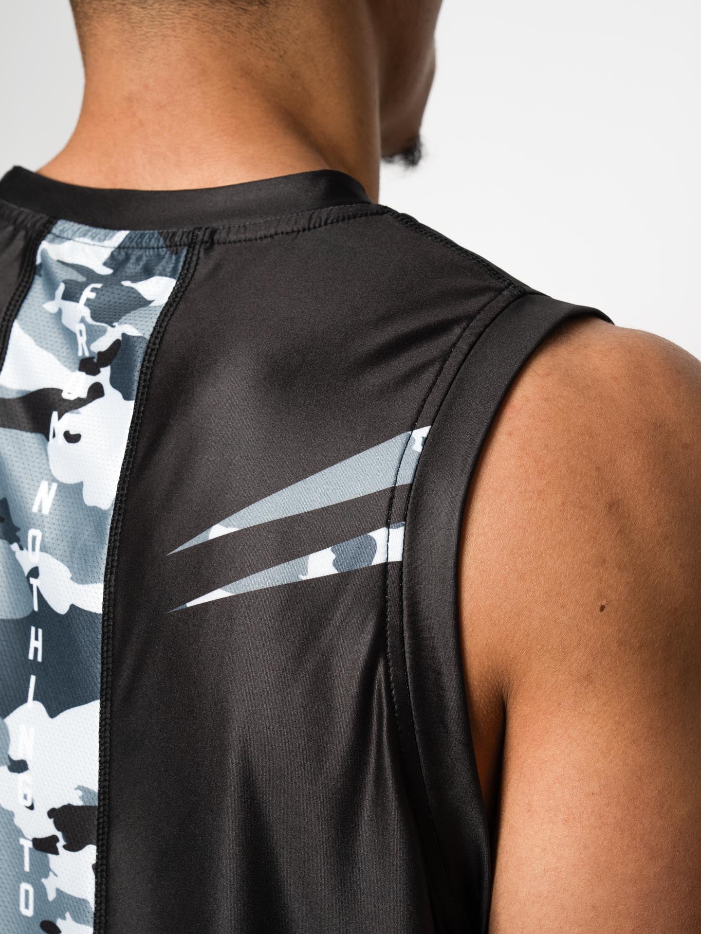 RINGLIFE Functional Tank Top, Unit, schwarz-grau camo - Image 6