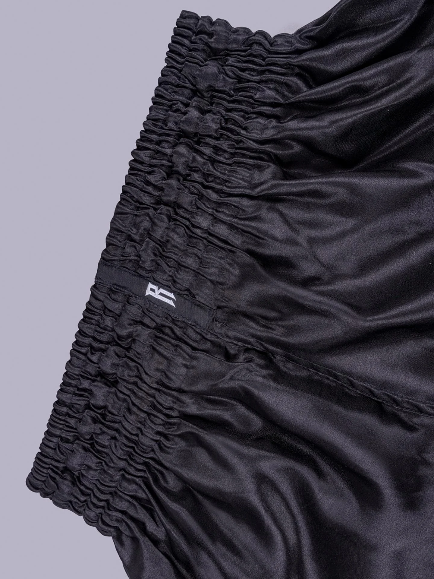 RINGLIFE Muay Thai Shorts, Core, schwarz - Image 5